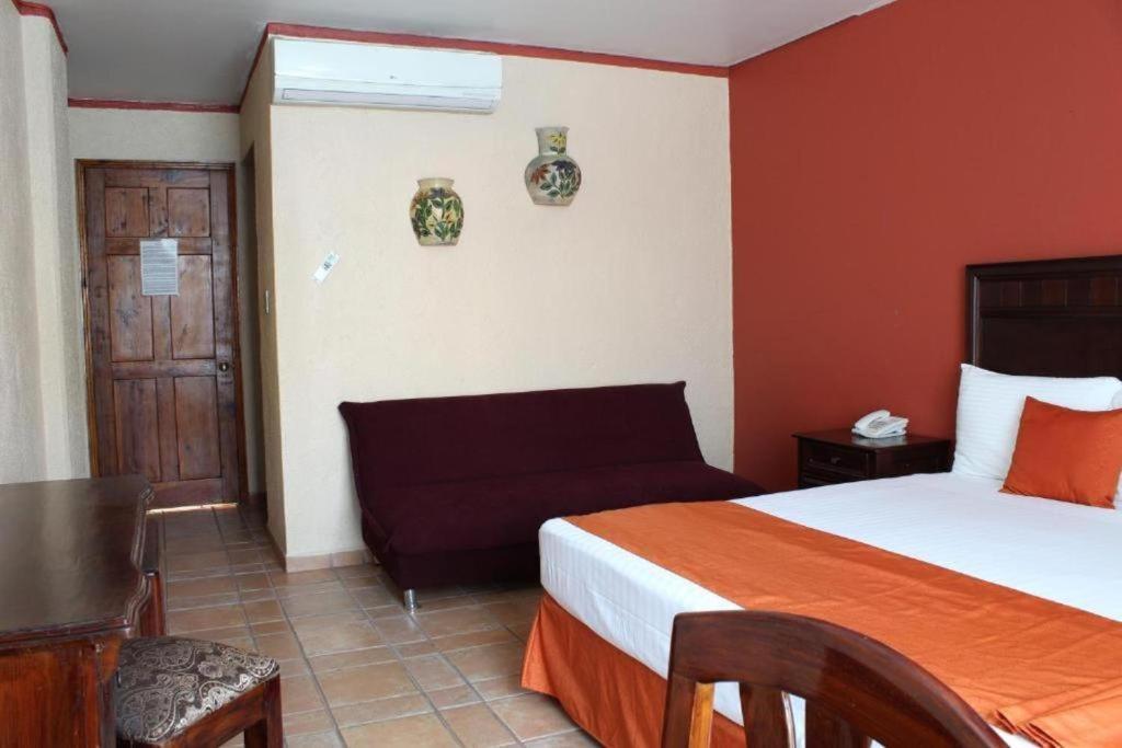 Hotel Oaxaca Dorado Kültér fotó